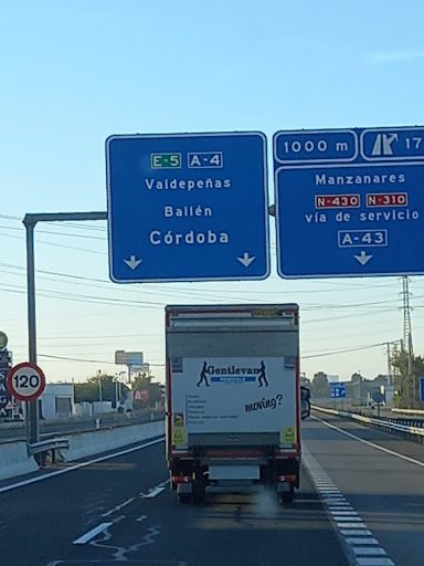 part load removals to Córdoba, Spain