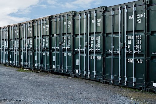 Shipping container
