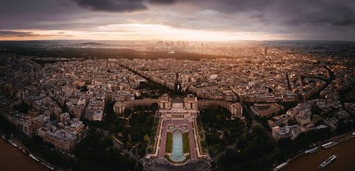 Sunset view la defense Paris